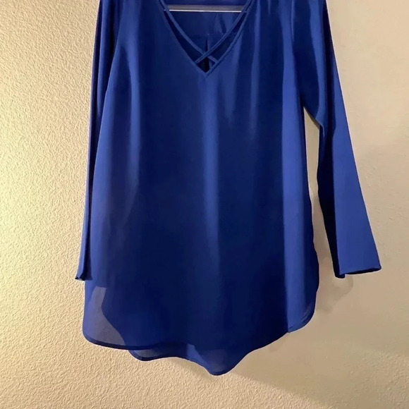Express Size M Royal Blue No signs of wear like new, can be worn up or down. - Picture 2 of 7